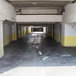 Apartment Smile With Secure Private Garage Split