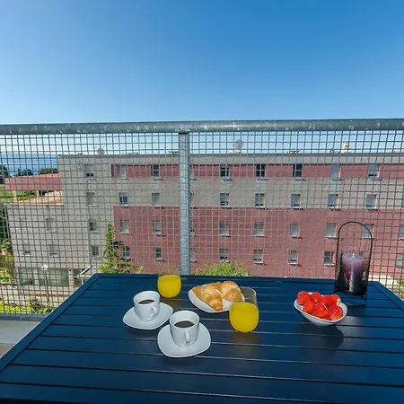 Spacious Smile With Terrace And Secure Garage Apartament *