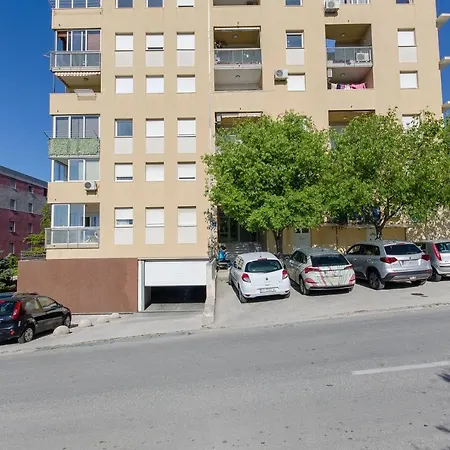 Apartament Spacious Smile With Terrace And Secure Garage Split