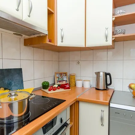 Διαμέρισμα Smile With Secure Private Garage *