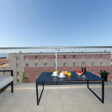 Smile With Secure Private Garage * 스플리트